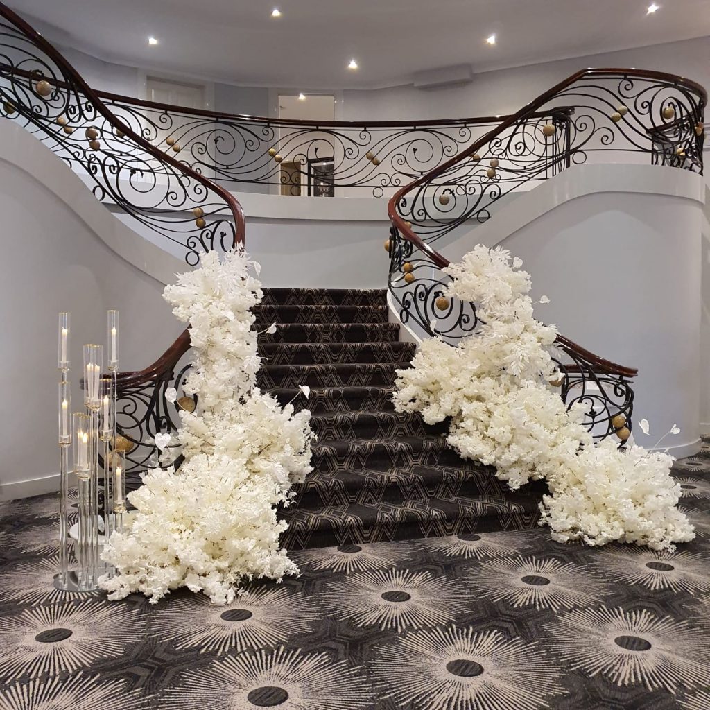 Staircase Flowers Hire Online | Ivory Heart Events